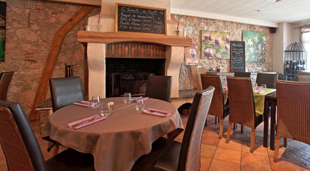 Logis Hotel - Les Pasteliers Lavaur  Zewnętrze zdjęcie